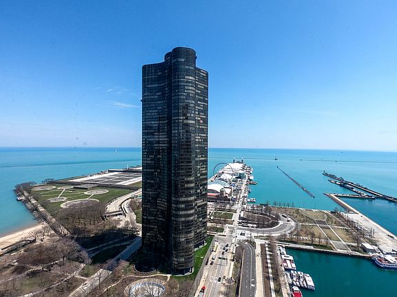 Stunning lake and Navy Pier views