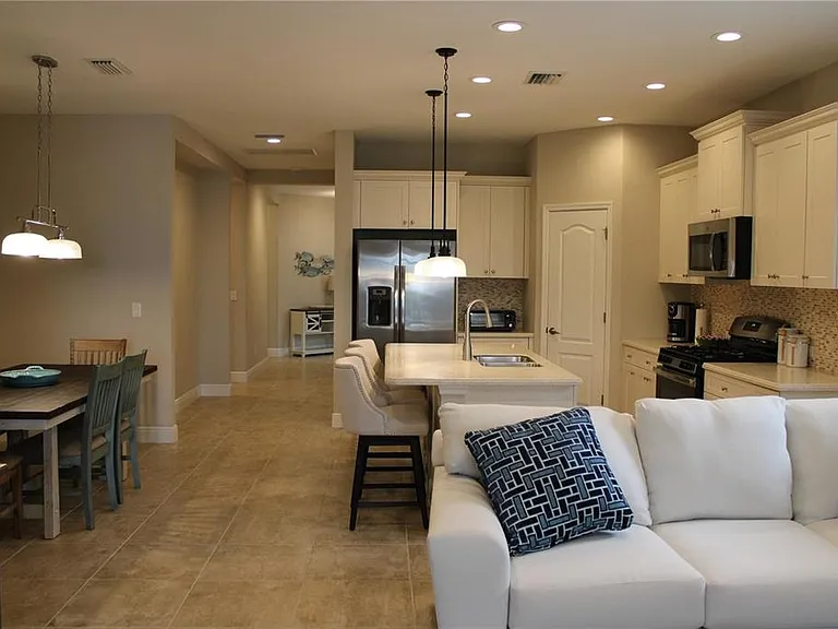 12749 Coastal Breeze Way — Photo 11