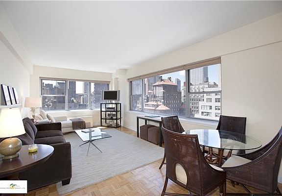 2nd image of 80 Park Ave Ph B