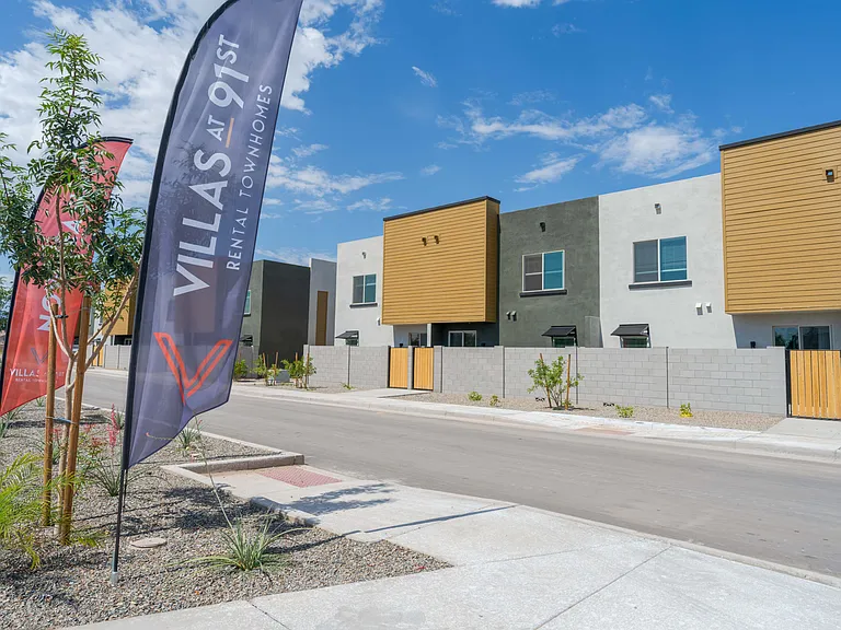 Villas at 91st — Photo 18