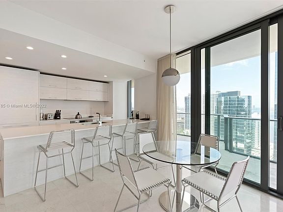 3rd image of 1300 S Miami Ave #2805