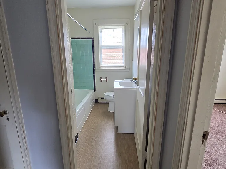 1676 S Sycamore St #2 — Photo 7