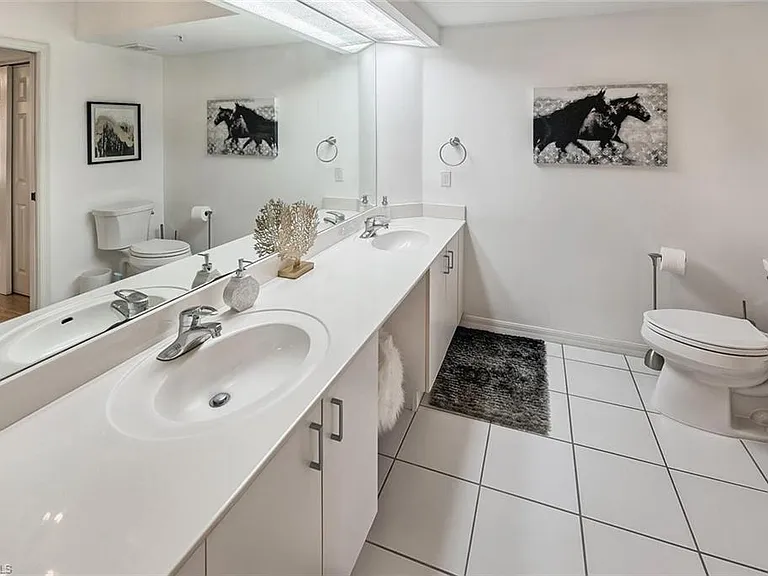 6910 Satinleaf Rd N #101 — Photo 13