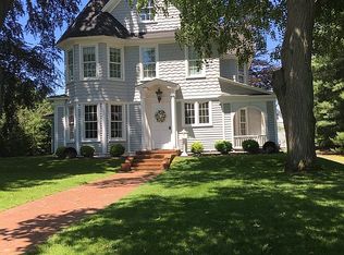 79 Ocean Ave, Amityville, NY 11701