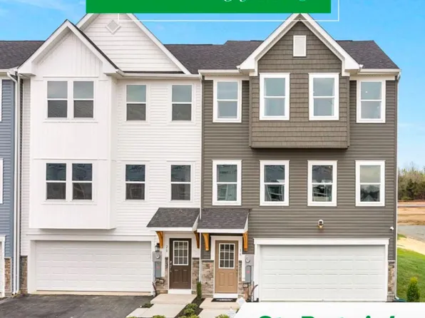 15 Elmiraj Ct, Inwood, WV 25428