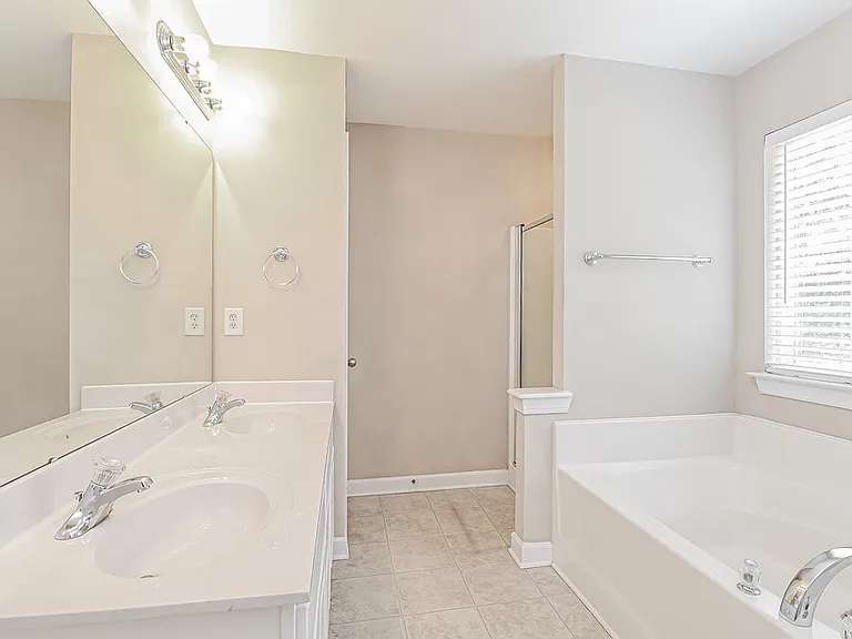 2865 Island Point Dr NW — Photo 13