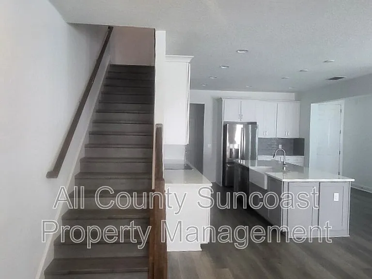 2434 Foggy Creek Cir — Photo 10