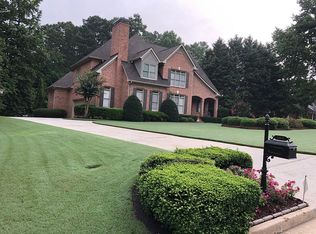 180 Oakhurst Leaf Dr, Milton, GA 30004