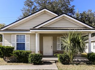 3668 Wood Creek Ln, Jacksonville, FL 32206