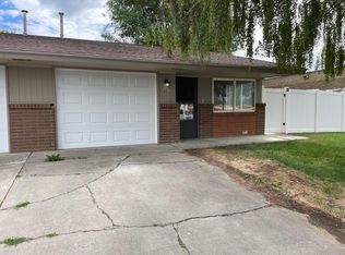 407 S 62nd Ave, Yakima, WA 98908