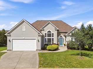 222 Summerfield Dr, Winchester, VA 22602