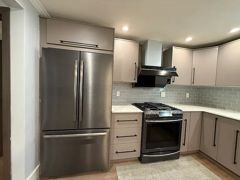 25 Berkshire Dr — Photo 5