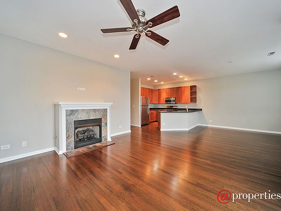Kitchen / Living Room
