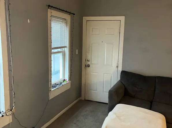 1645 N Campbell Ave APT 2R, Chicago, IL 60647