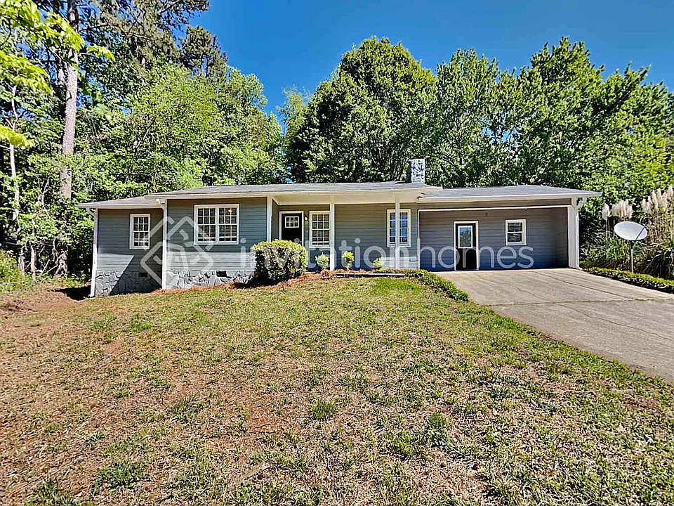 8594 Autumn Leaf Dr