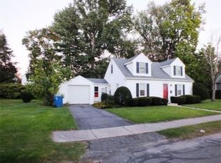 17 Fabyan St, West Springfield, MA 01089