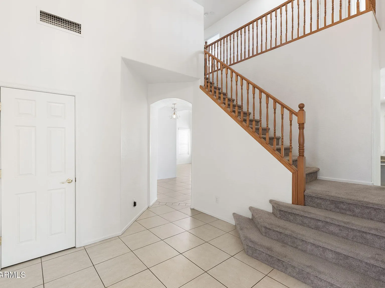 4 bed, 3200 sqft, $3,195 — Photo 4