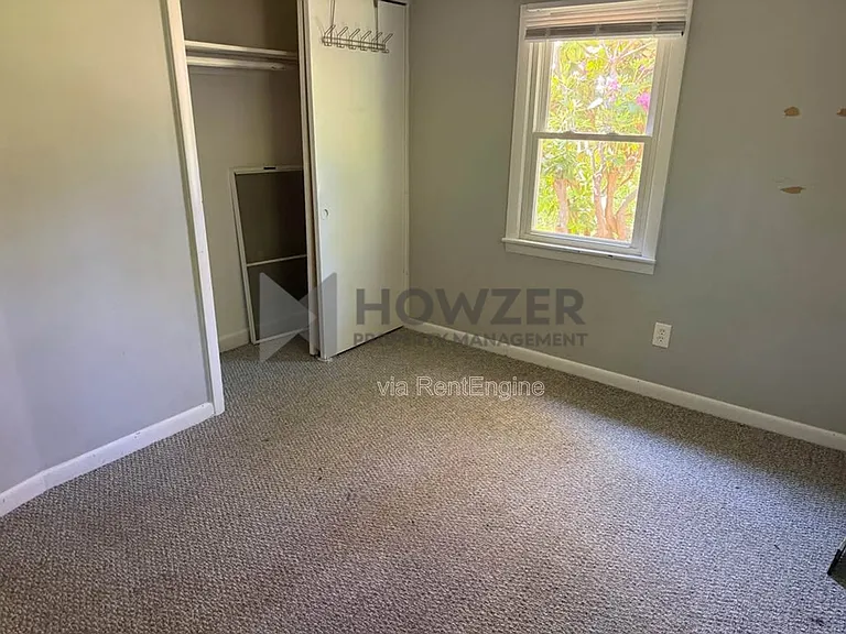 14 Ellis Dr — Photo 7