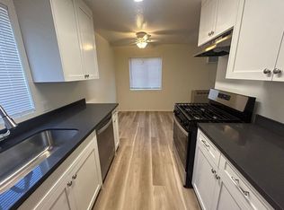 2323 Del Mar Rd APT 8, Montrose, CA 91020