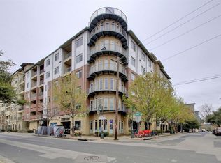 910 W 25th St, Austin, TX 78705