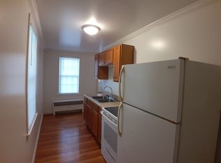 108 S Franklin St APT 5, Christiansburg, VA