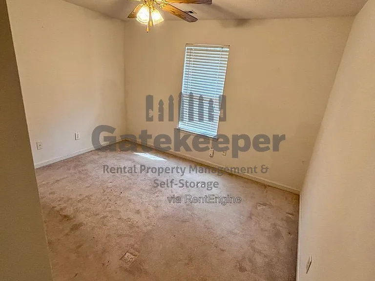 644 N Fairfield Dr — Photo 18