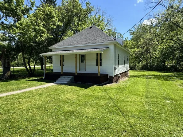 10472 Mill St, Trimble, OH 45782