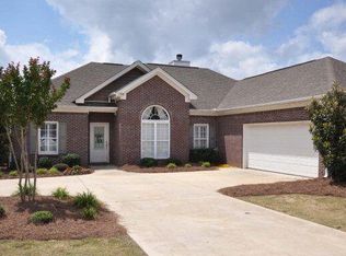 1398 Cloverbrook Cir, Auburn, AL 36832