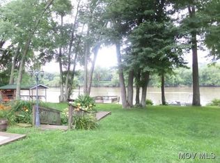 705 Riverview Ln, Stockport, OH 43787