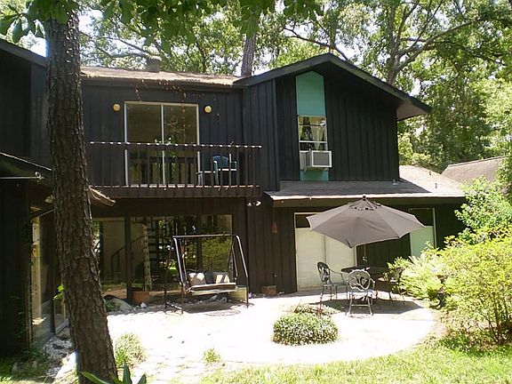 4th image of 38 Williamsburg Ln