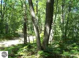 4815 N Indian Lake Rd, Traverse City, MI 49696