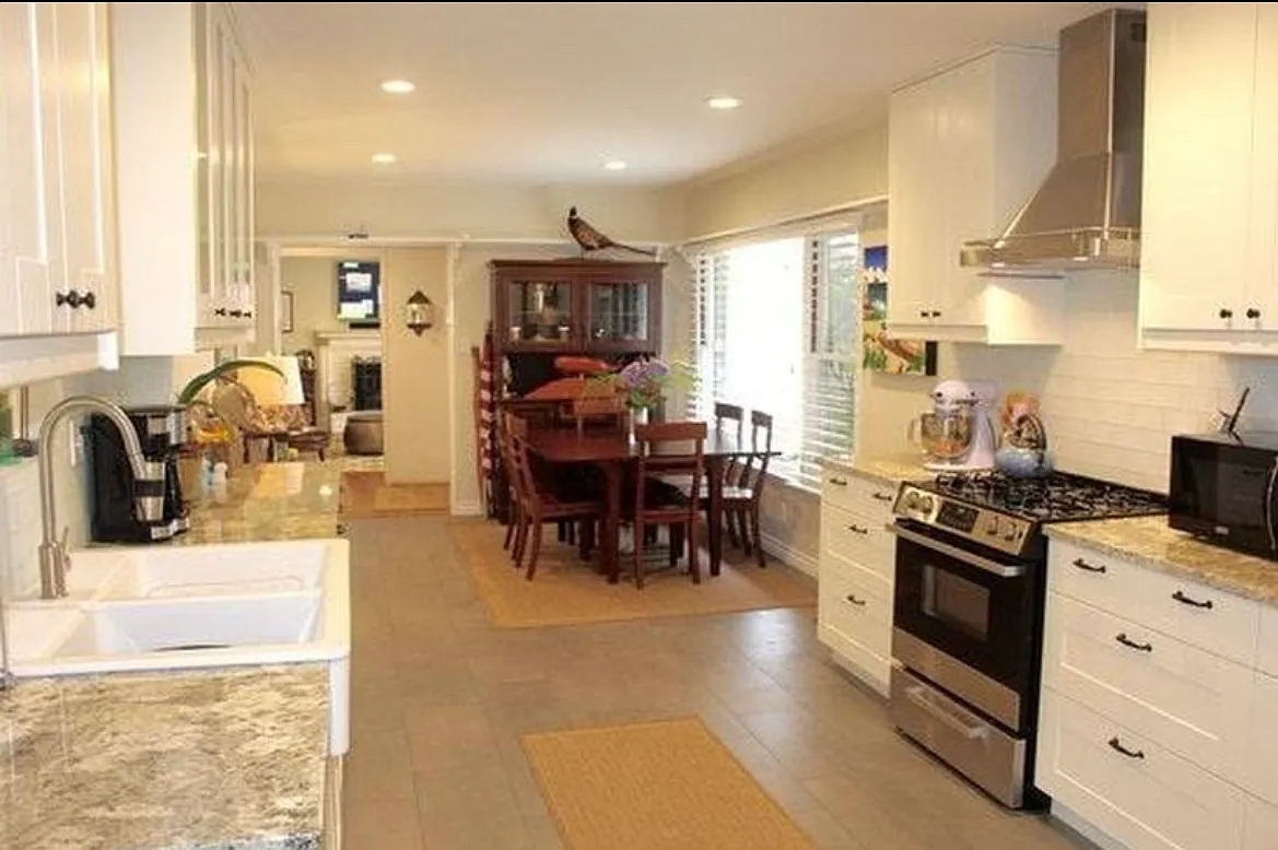 3 bed, 1384 sqft, $5,300 — Photo 4