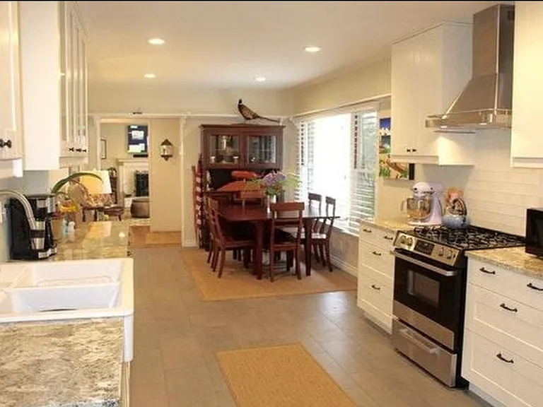 3440 Donna Dr — Photo 4