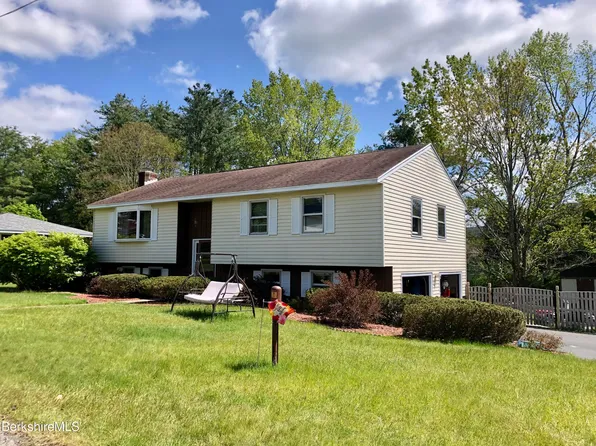 95 Bruce Dr, Dalton, MA 01226