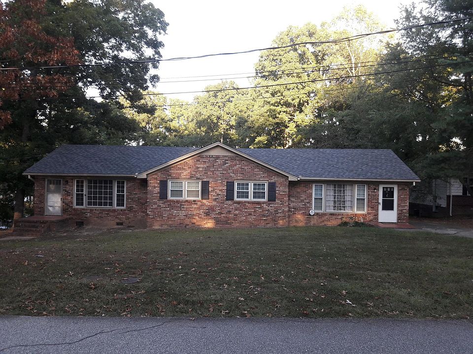 1st image of 108 Brewster Dr #A
