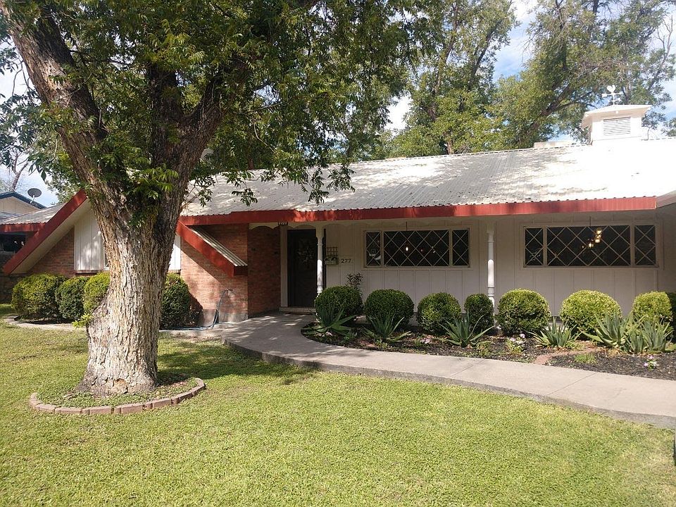 1st image of 277 Chanticleer Pl
