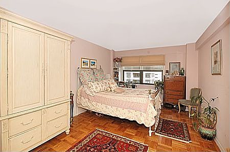4th image of 1285 1st Ave #13E