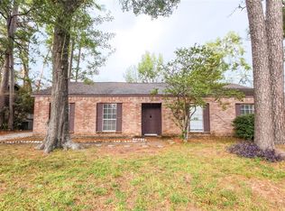 2027 Whispering Springs Dr, Spring, TX 77373