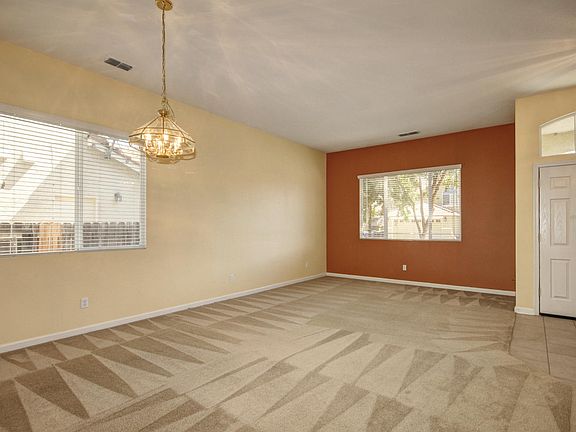 3rd image of 281 Bill Bean Cir