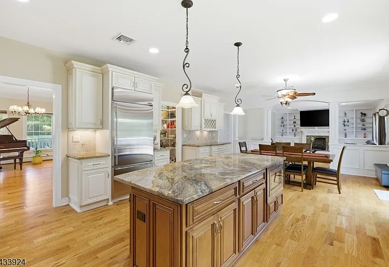42 Spring Valley Rd — Photo 8