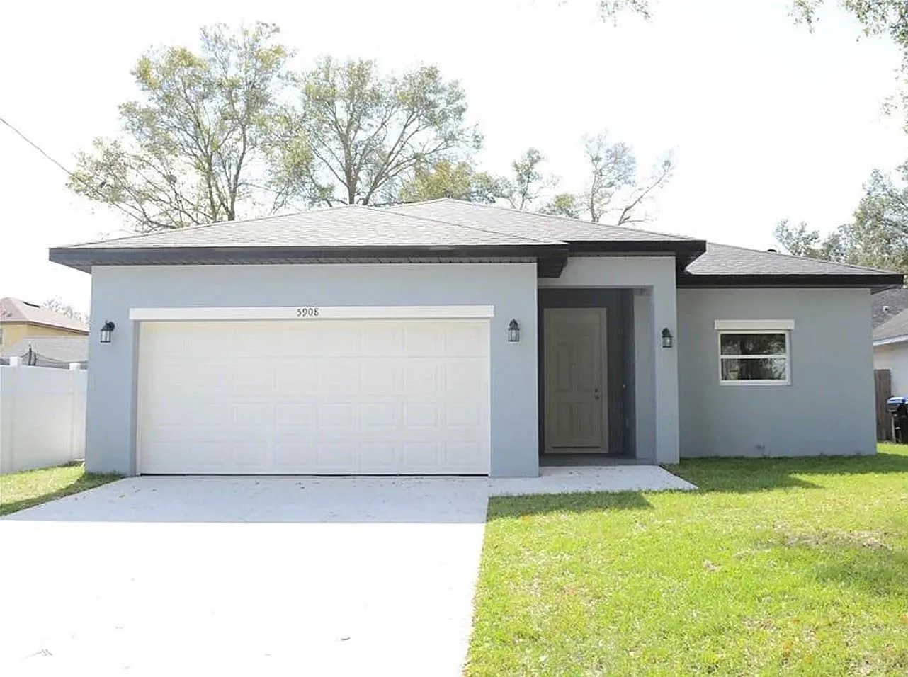 3 bed, 1855 sqft, $3,000 — Photo 1