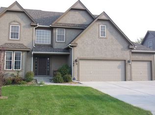 780 N Diane Dr, Olathe, KS 66061