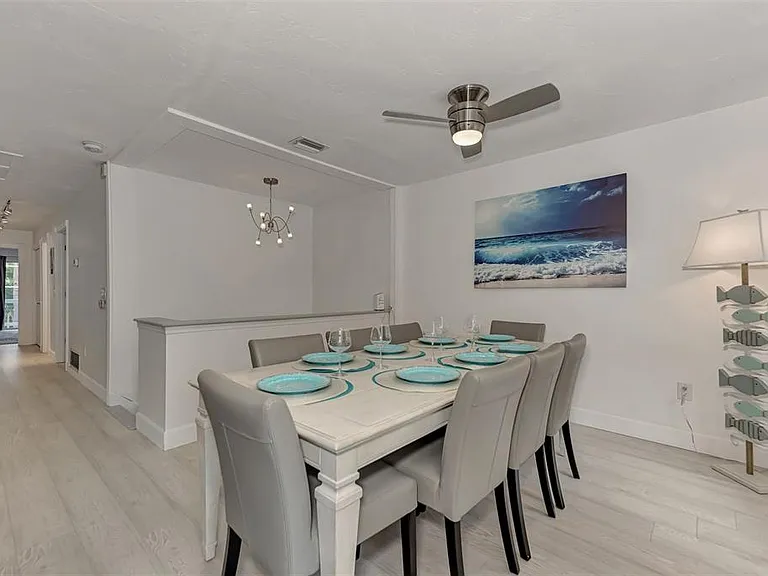 5516 Avenida Del Mare — Photo 13