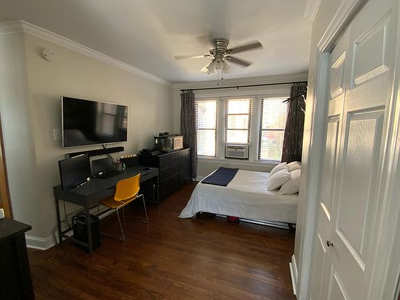 4th image of 835 W Cornelia Ave #N4j6jnx6d