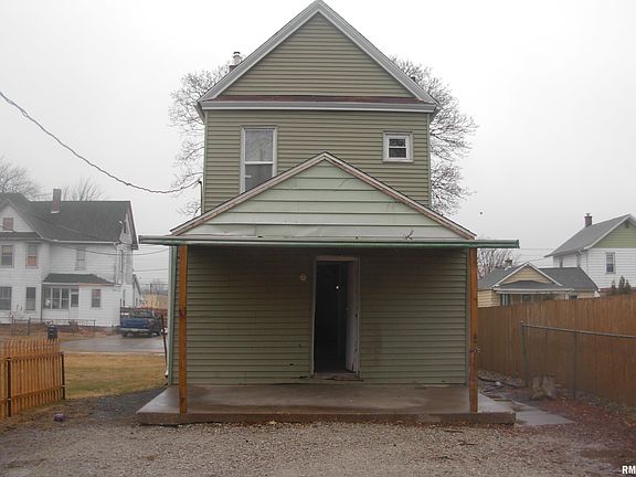 4th image of 2608 5 1/2 Ave