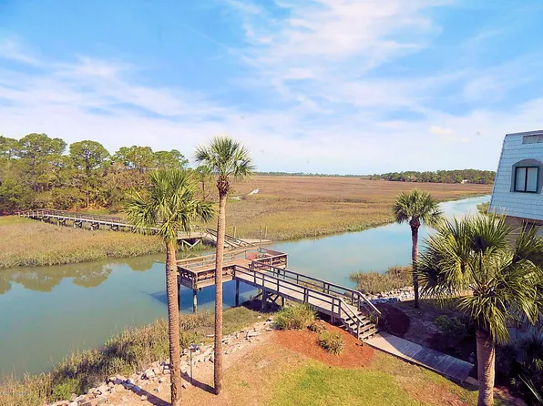 180 Beach Club Villa Dr, Saint Helena Island, SC 29920