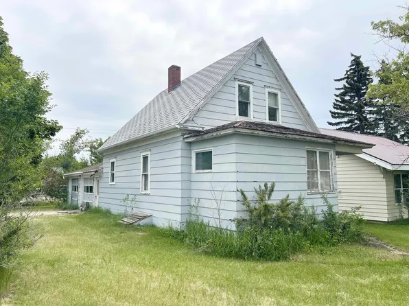 622 N Central Ave, Kenmare, ND 58746