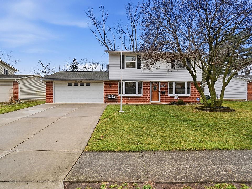 1st image of 417 Revere Ct