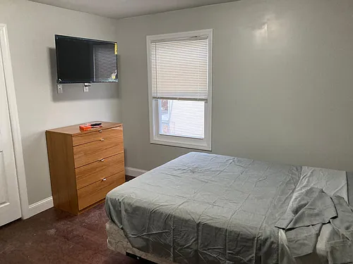 338 Park Ave Photo 1