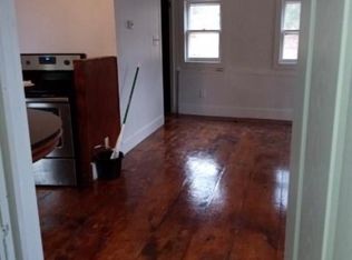 21 Woodleigh Rd, Pittsfield, MA 01201